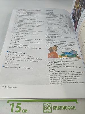 New Headway English Course: Intermediate Student's Book