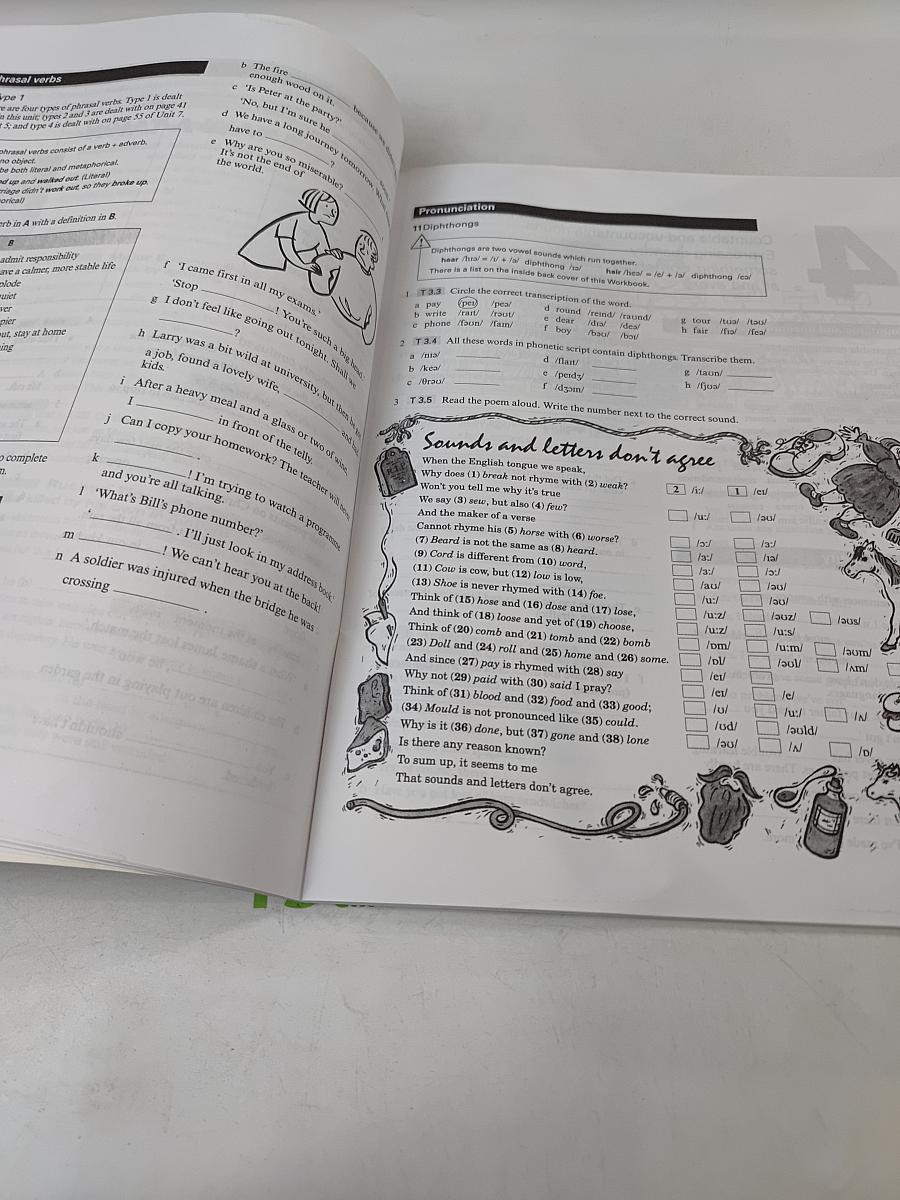 New Headway English Course Upper-Intermediate Workbook without key