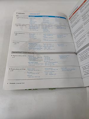 New Headway English Course Upper-Intermediate Student's Book