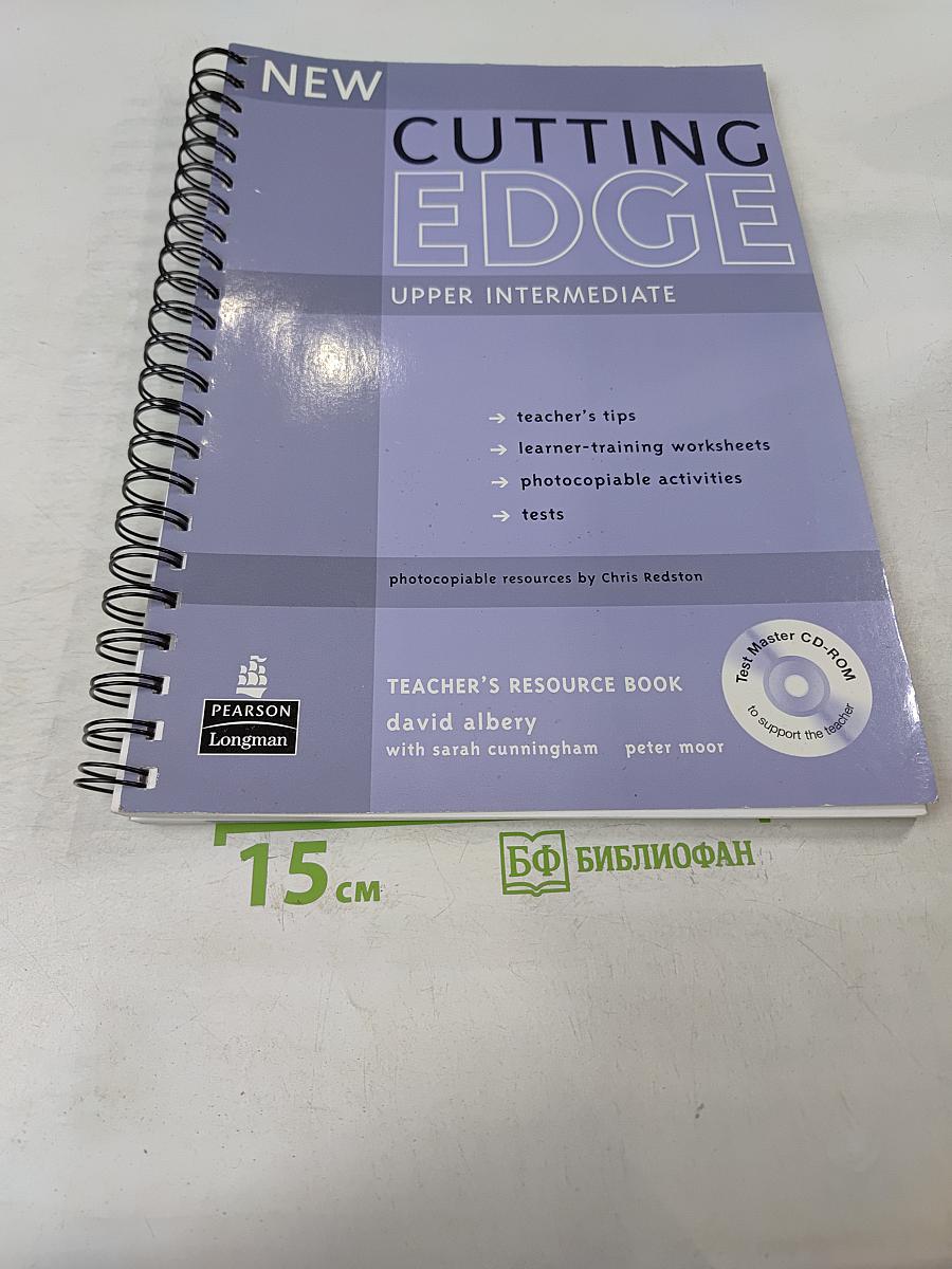 New Cutting Edge Upper Intermediate Teacher's Resource Book