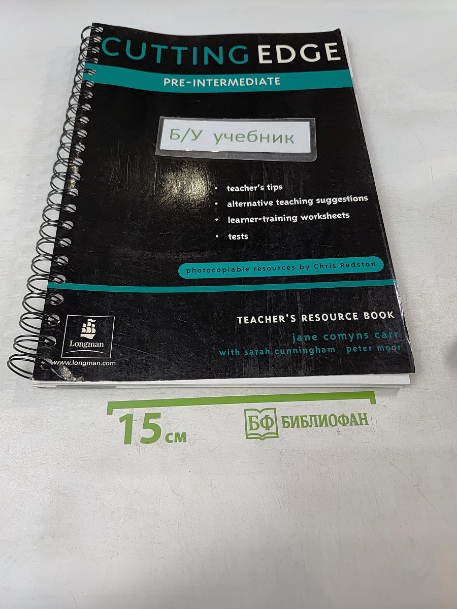Cutting Edge Pre-Intermediate Teacher's Resource Book