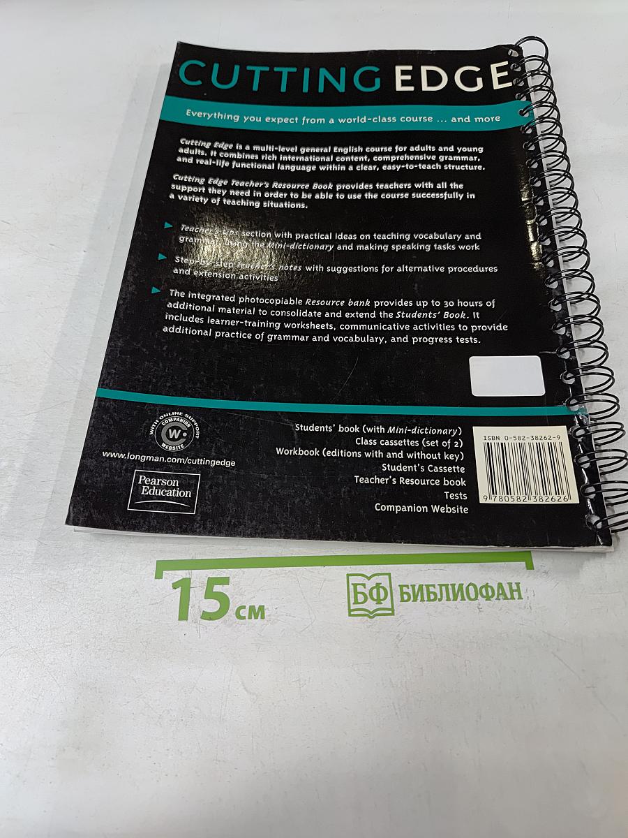 Cutting Edge Pre-Intermediate Teacher's Resource Book