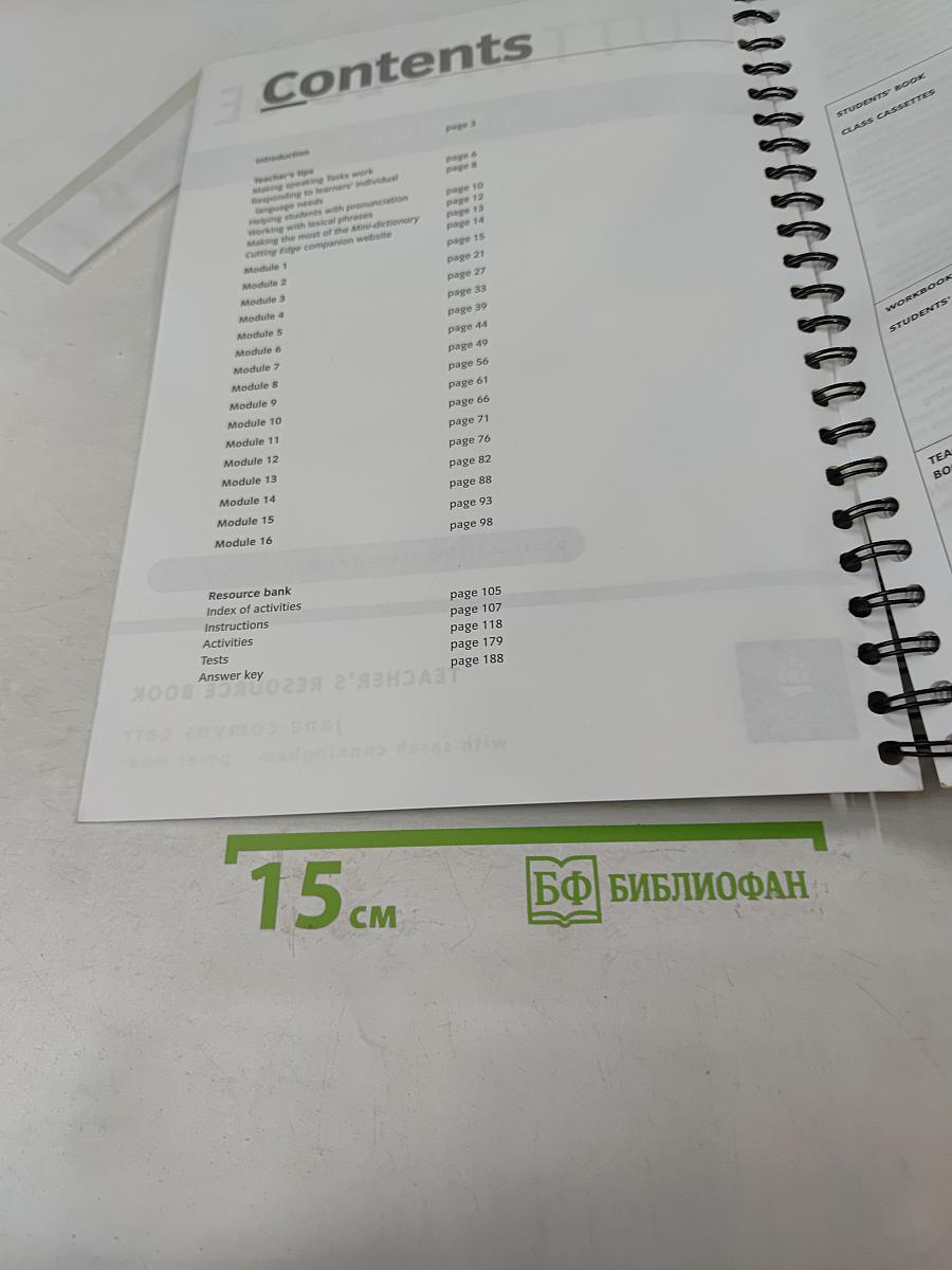 Cutting Edge Pre-Intermediate Teacher's Resource Book
