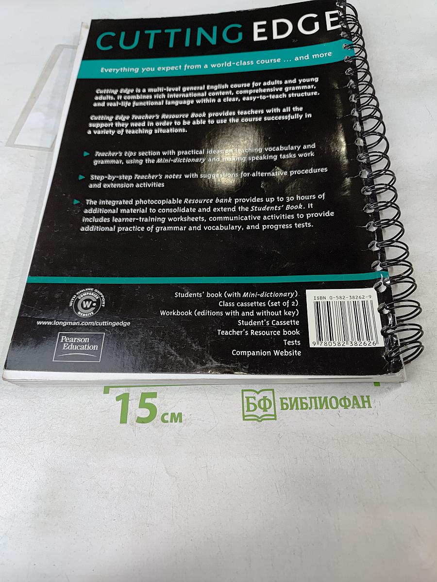 Cutting Edge Pre-Intermediate Teacher's Resource Book