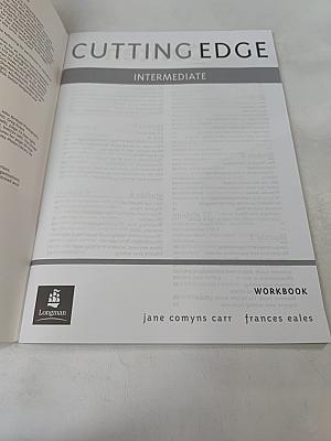 Cutting Edge Intermediate Workbook