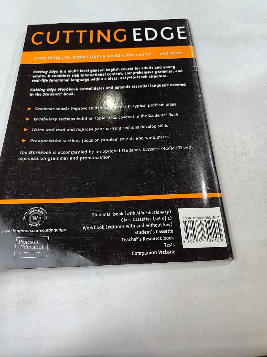 Cutting Edge Intermediate Workbook