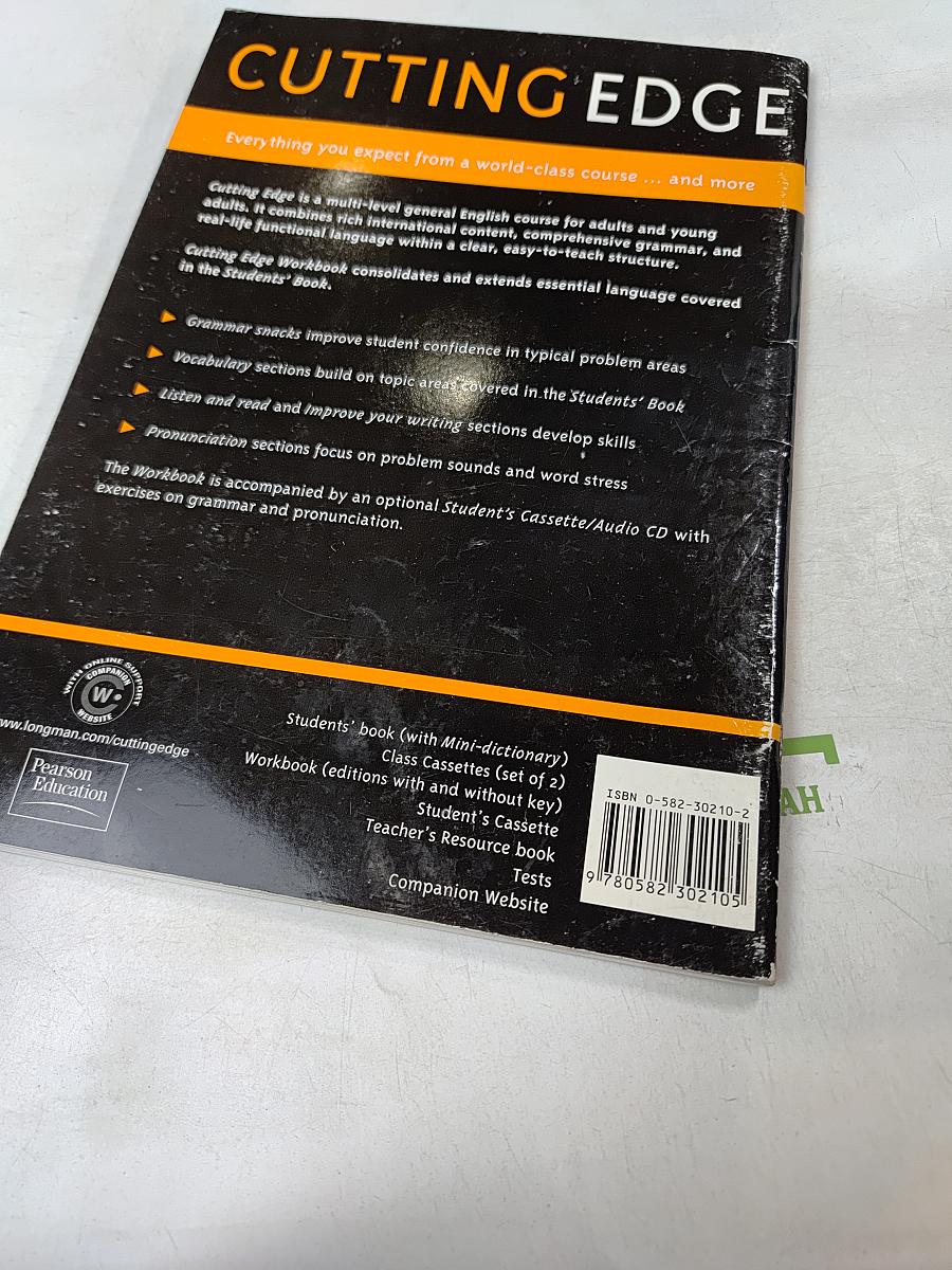 Cutting Edge Intermediate Workbook