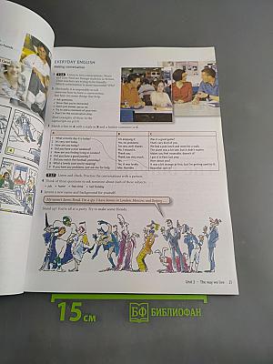 New Headway English Course: Pre-Intermediate Student's Book