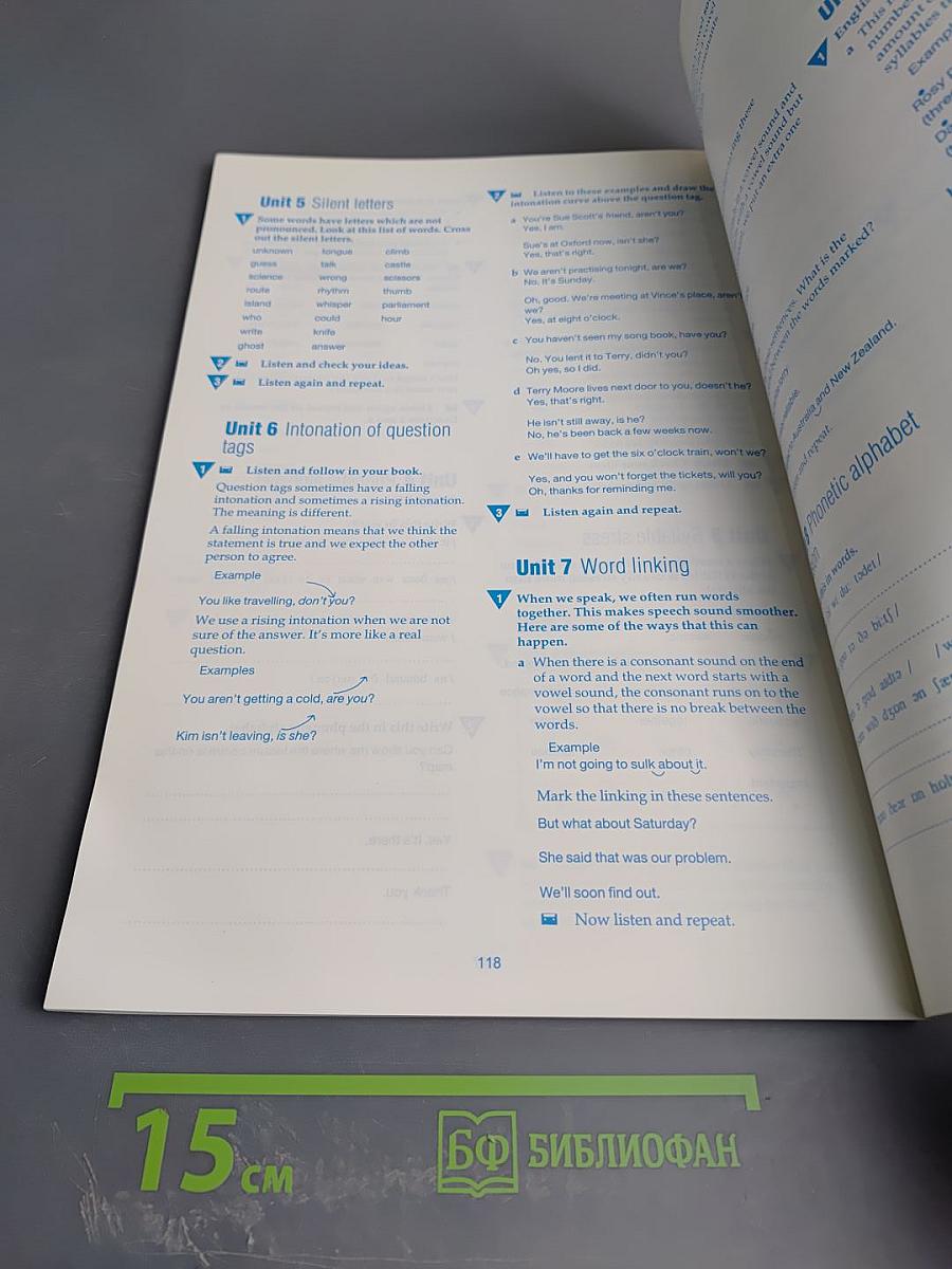 Hotline Intermediate Student's book