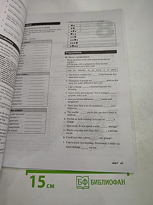 New Headway English Course Intermediate Workbook without key