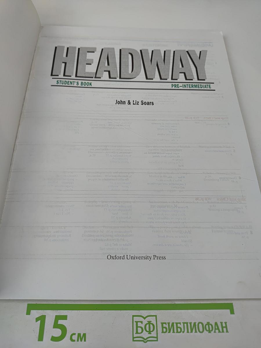 Headway Student's Book Pre-Intermediate