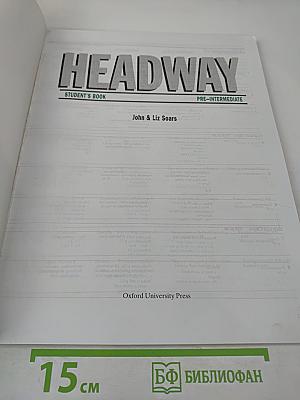 Headway Student's Book Pre-Intermediate