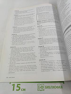 Just Right Teacher's Book Intermediate