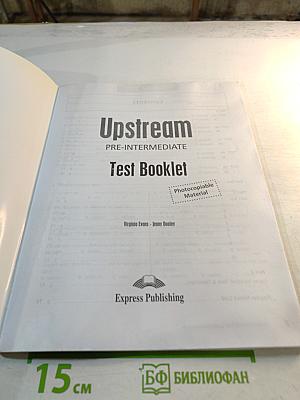 Upstream pre-intermediate test booklet