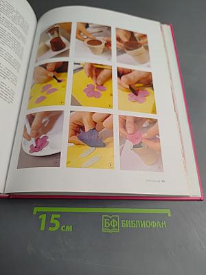 Сладкий праздник: стильные торты, печенья, пирожные