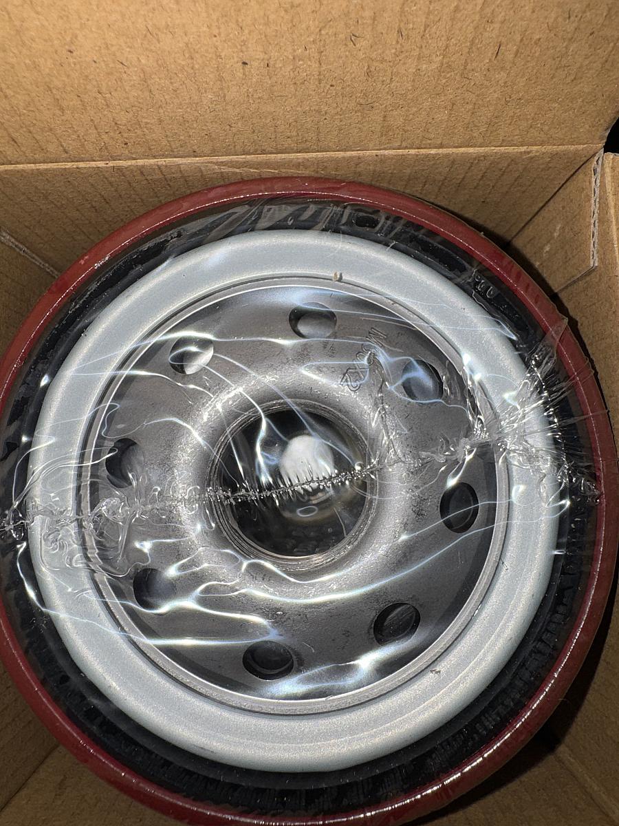 Масляный фильтр Fleetguard LF3506 (аналог)