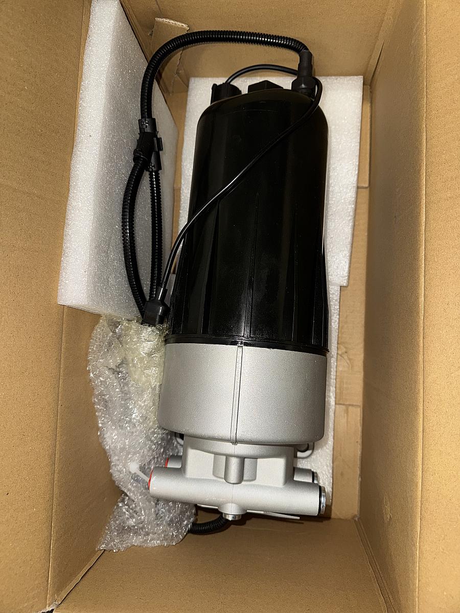 Фильтр топливный грубой очистки (сепаратор) в сборе WG9925550990