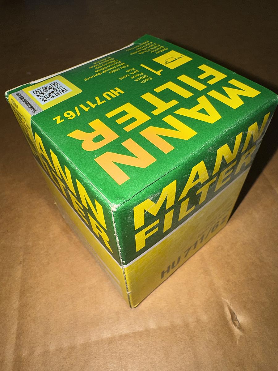 Масляный фильтр MANN-FILTER HU7116Z