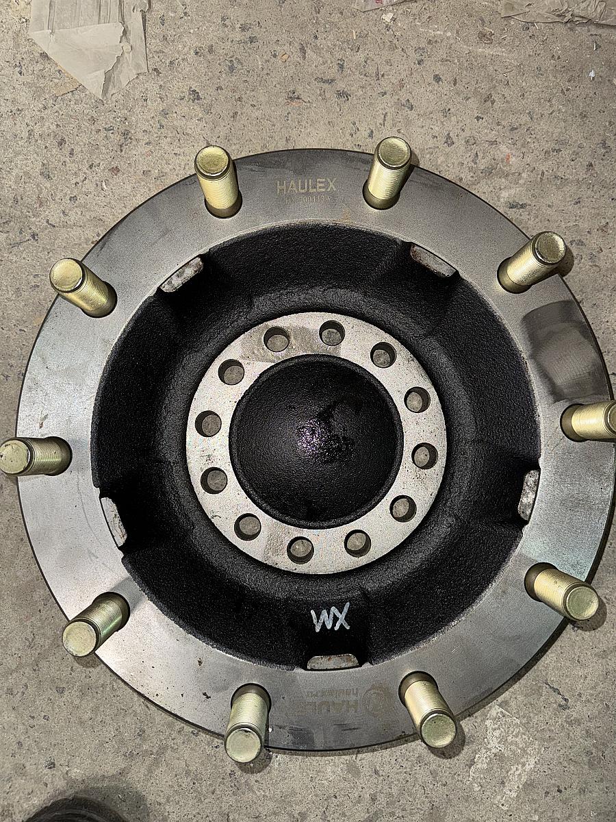 Фланец ступицы передней (с колесными шпильками) мост VPD71 Sitrak C7H Haulex HX-200113A