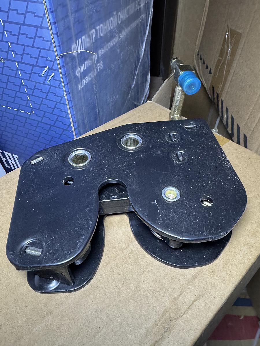 Гидрозамок кабины левый Dong Feng 5002170-C0100