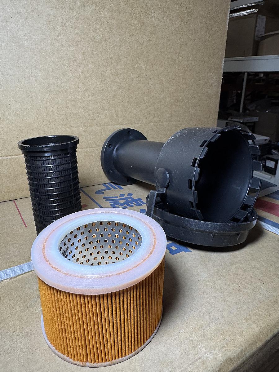 Крышка гидробака HYVA в сборе с фильтром 081.02.117/081.02.128 (аналог)