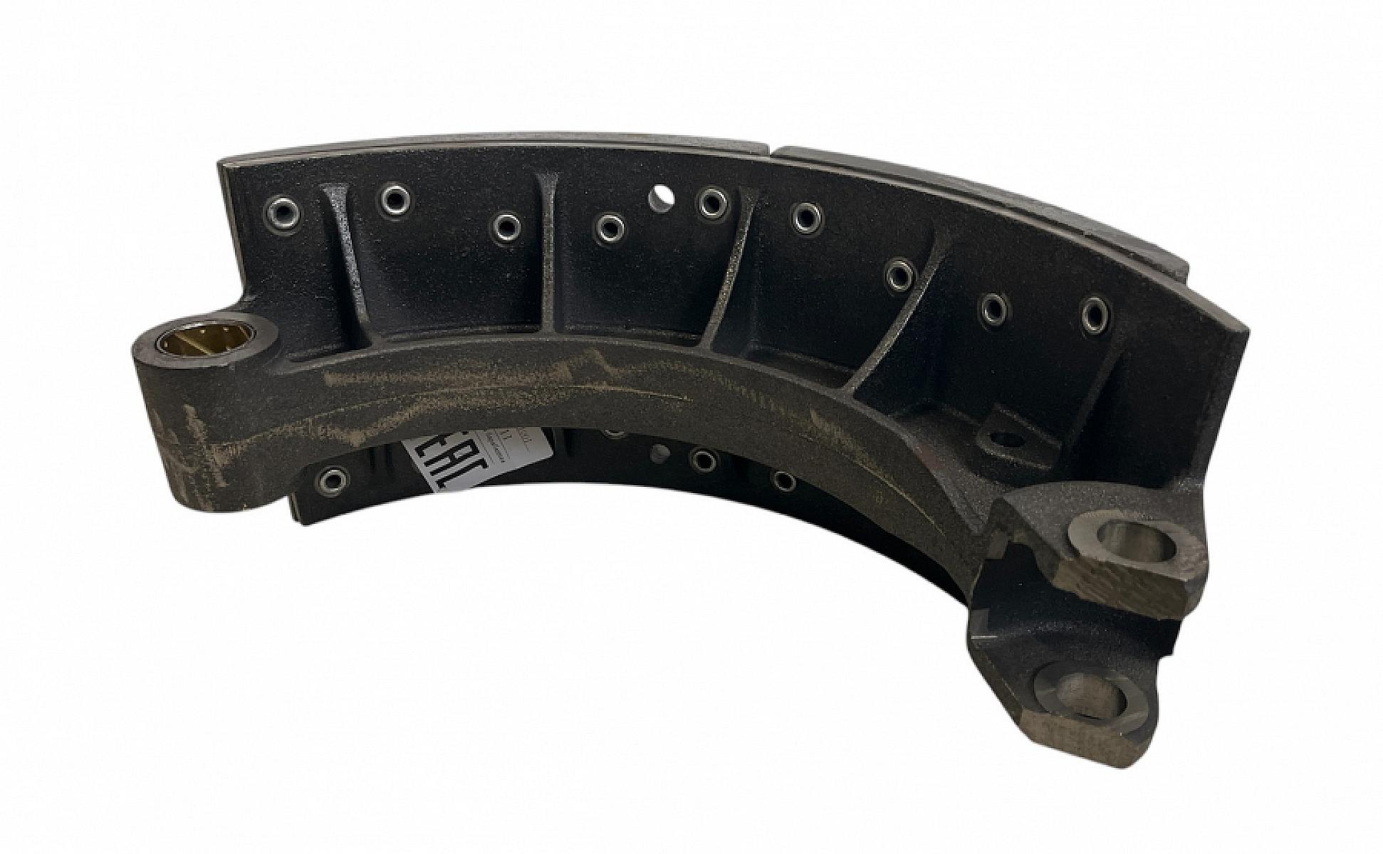 Колодка тормозная передняя 81.50200.6852