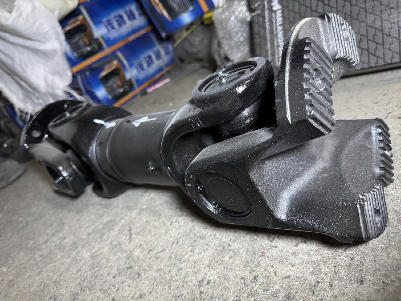 Вал карданный РК-КПП SHACMAN 6х6 L-540мм (фланцы 180*4*57) DZ91189313354