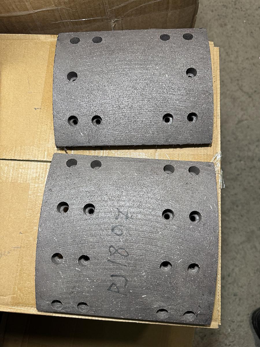 Накладка тормозная задняя 16-200x190+10-200x160 (комплект)