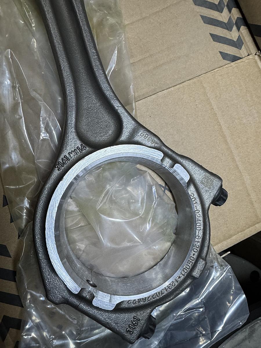 Шатун 201-02400-6120 для SITRAK HOWO, MAN (Оригинал)