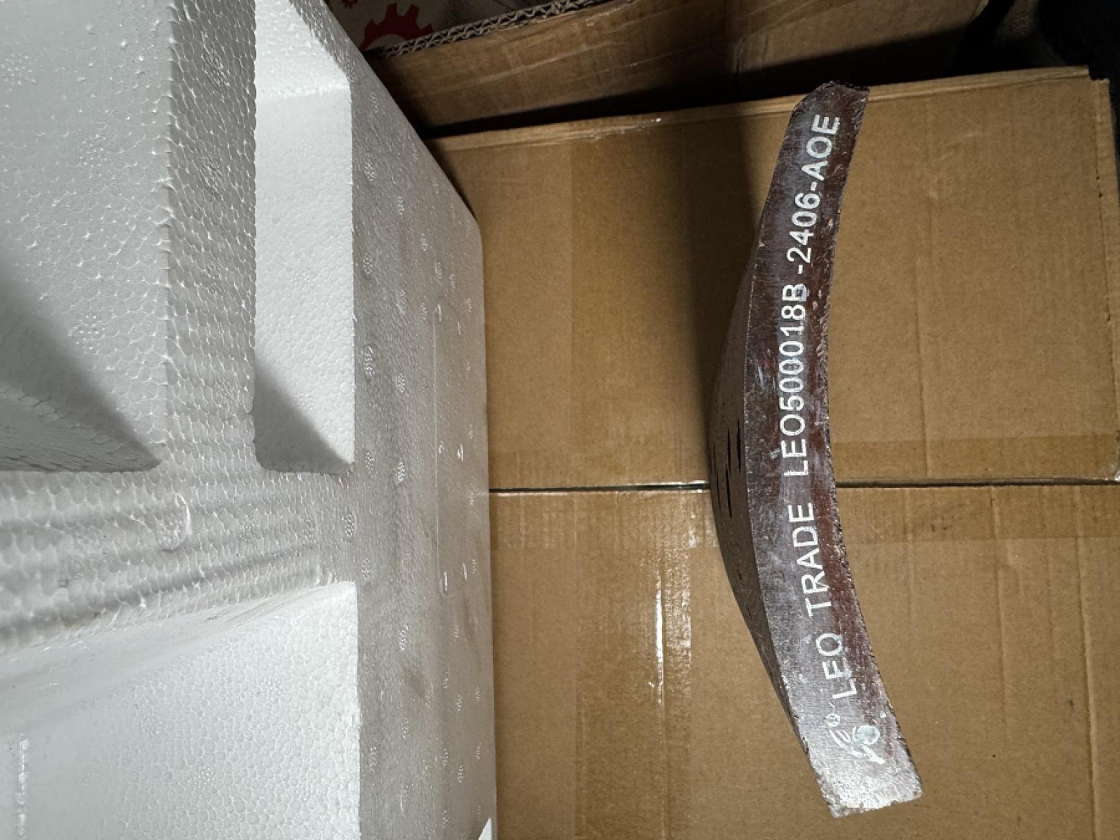 Накладка тормозная задняя 3502406-A0E (аналог)