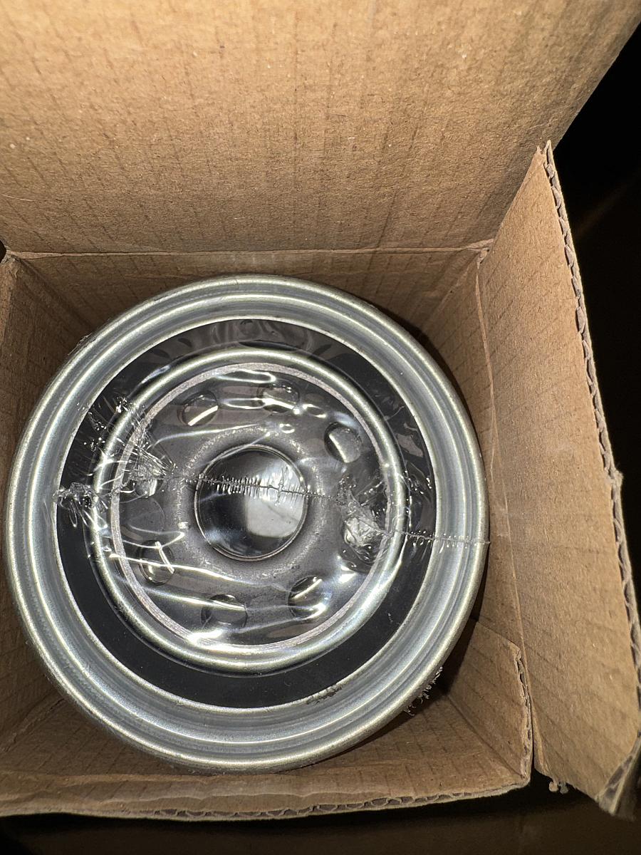 Топливный фильтр Fleetguard FF5767 для двигателей Cummins